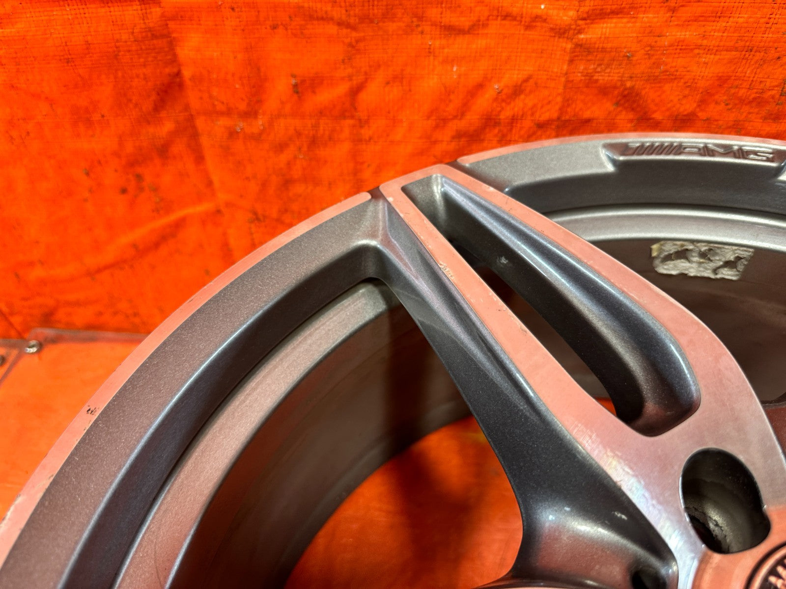19" OEM MERCEDES E CLASS W213 AMG WHEEL 19x8 5 TWIN SPOKE RIM A21340120003
