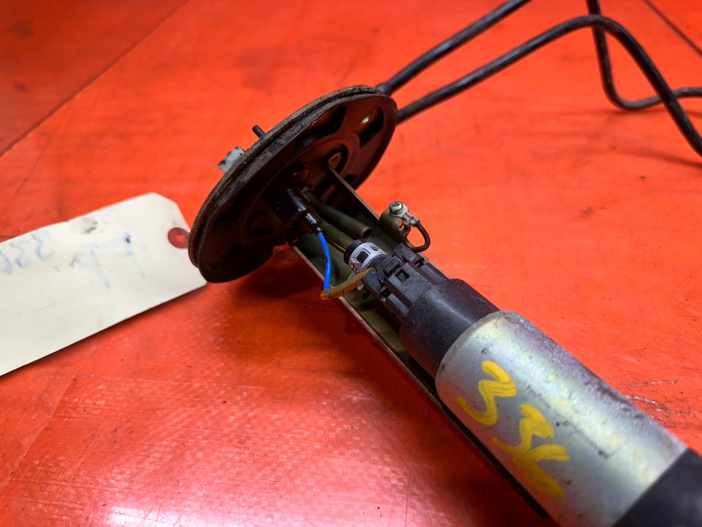 97 01 HONDA PRELUDE 2.2L IN TANK FUEL GAS PUMP ASSEMBLY OEM #33610