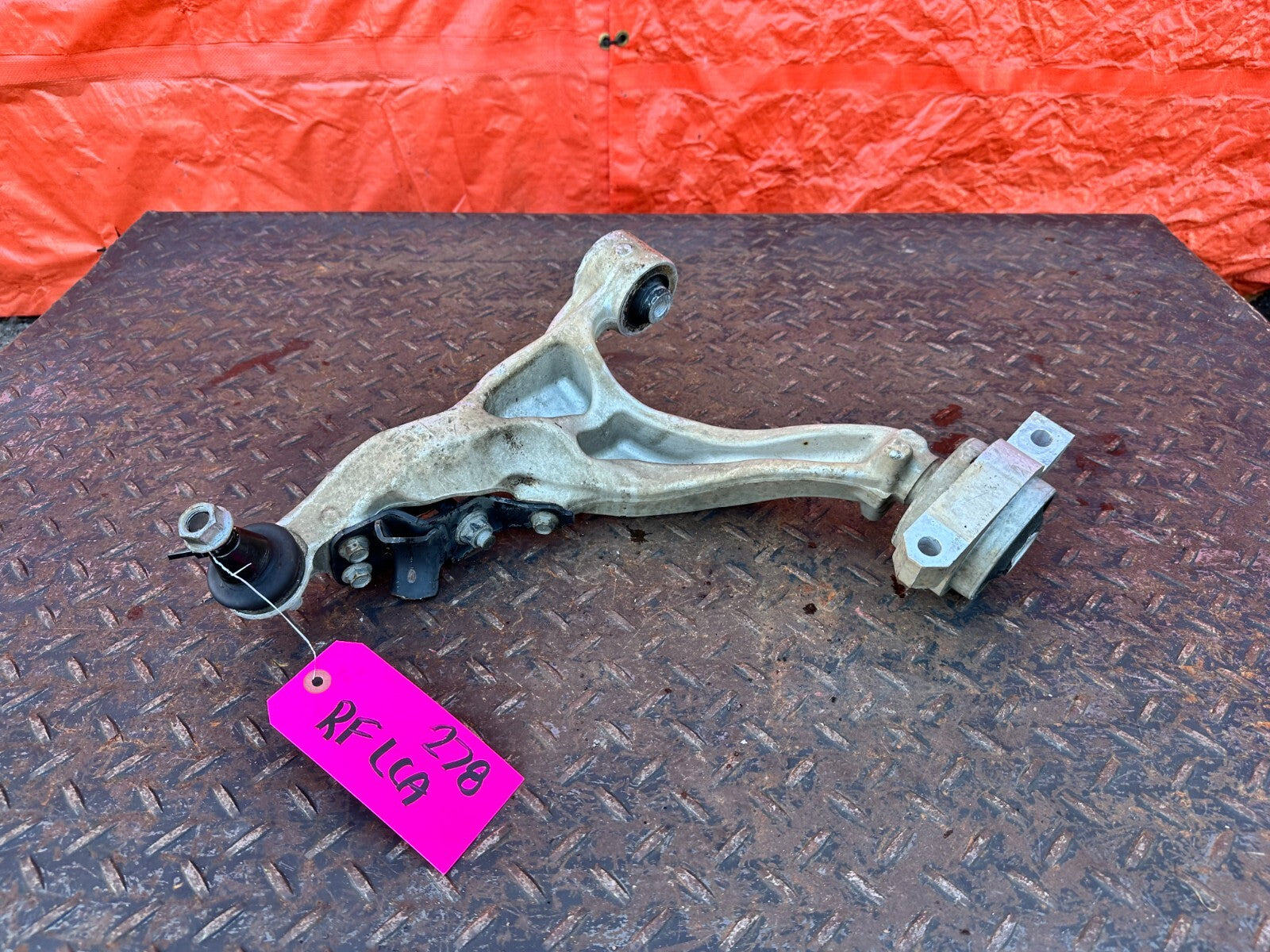 08 15 INFINITI G37 Q60   RWD ONLY   PASSENGER RIGHT FRONT LOWER CONTRO LARM 2780