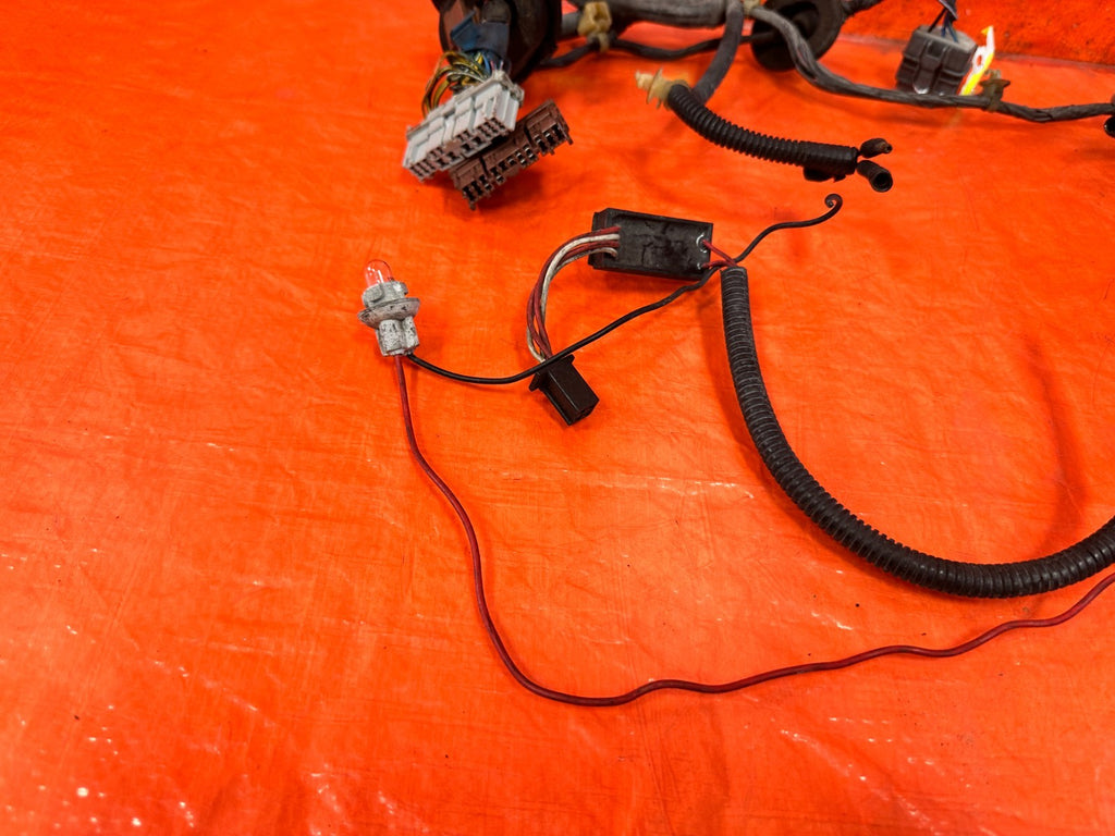 92 95 HONDA CIVIC   DRIVER LEFT ENGINE BAY UNDER HOOD HEADLIGHT HARNESS OEM 25720