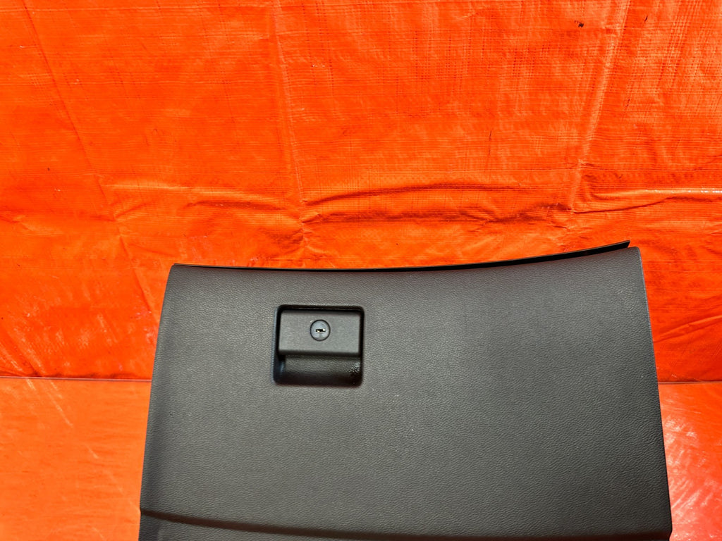 08 15 INFINITI G37 & Q60   2D COUPE   GLOVE BOX DASH BOARD TRIM PANEL   OEM #3114
