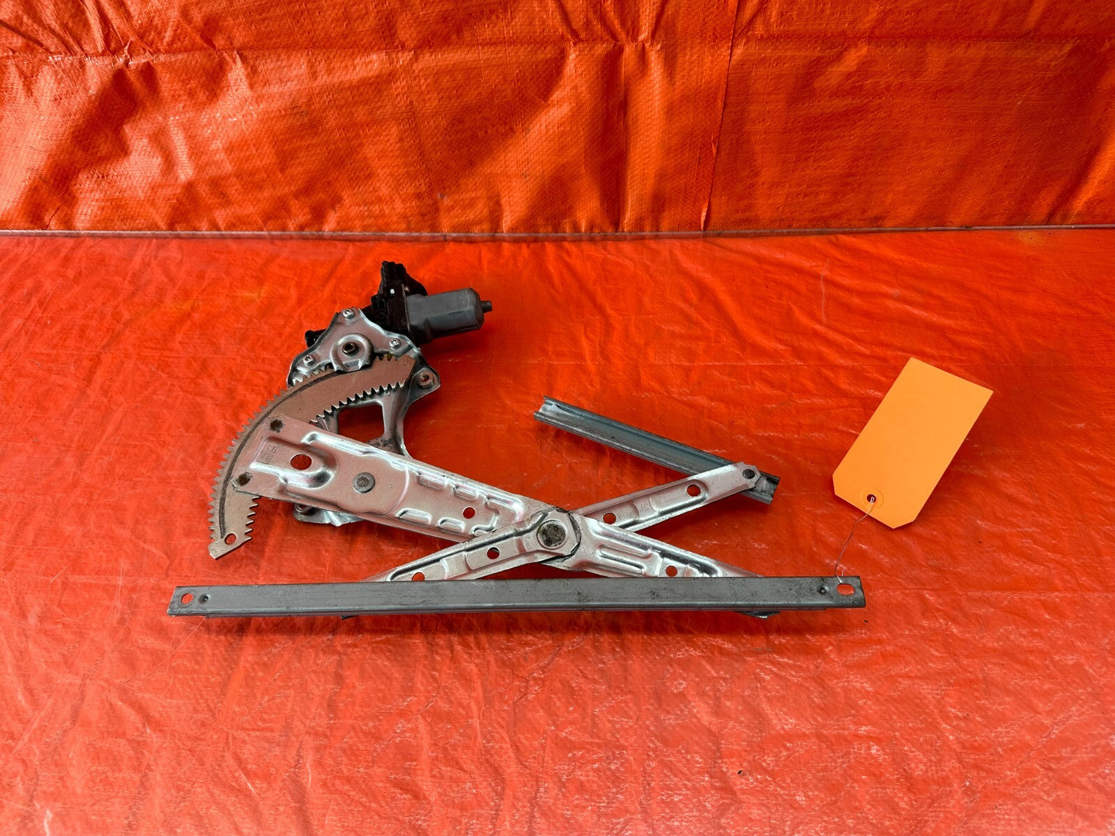 14 20 INFINITI Q50   DRIVER LEFT REAR   WINDOW REGULATOR W/ MOTOR   OEM #2227