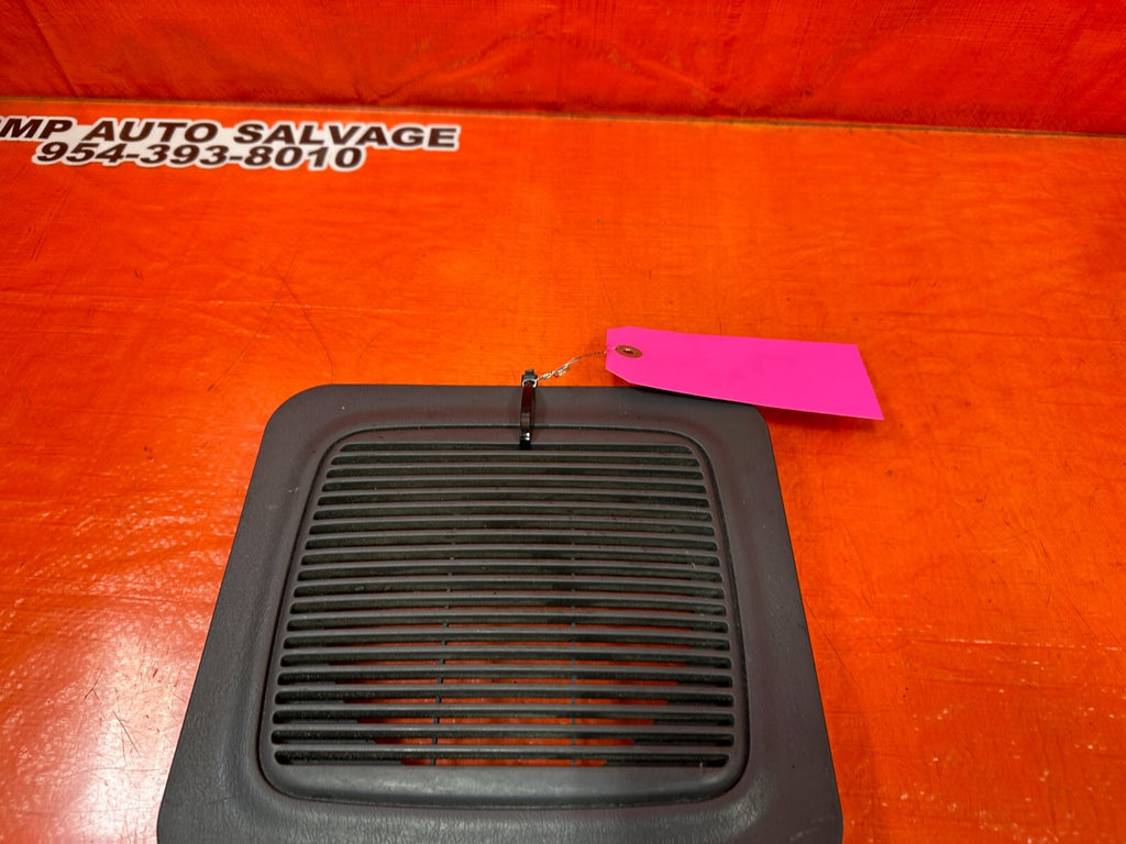 1996 96 TOYOTA TACOMA   LEFT OR RIGHT REAR   SPEAKER TRIM GRILLE   OEM #2496