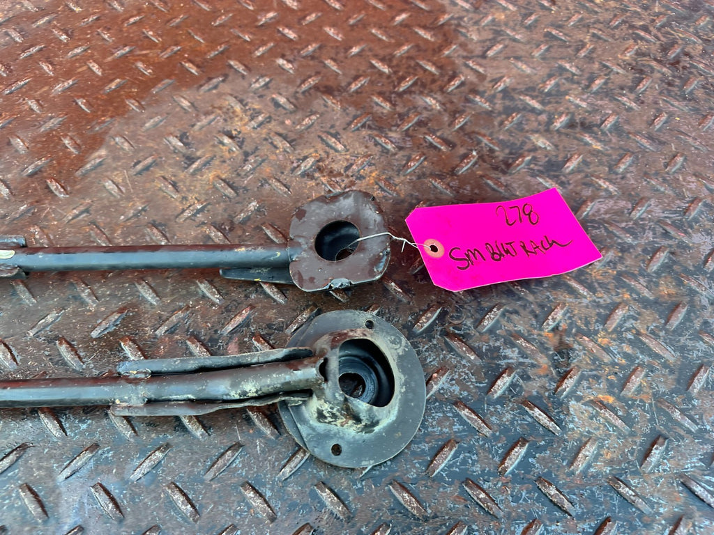 2013 13 INFINITI G37 S CONVERTIBLE   LEFT AND RIGHT REAR SUBFRAME BRACE BRACKET3