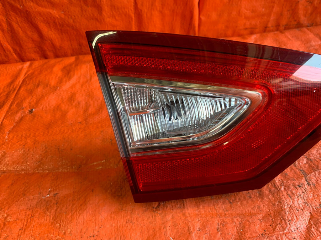 OEM 2014 2015 2016 FORD FUSION DRIVER LEFT INNER TRUNK TAIL LIGHT LAMP R RH 5