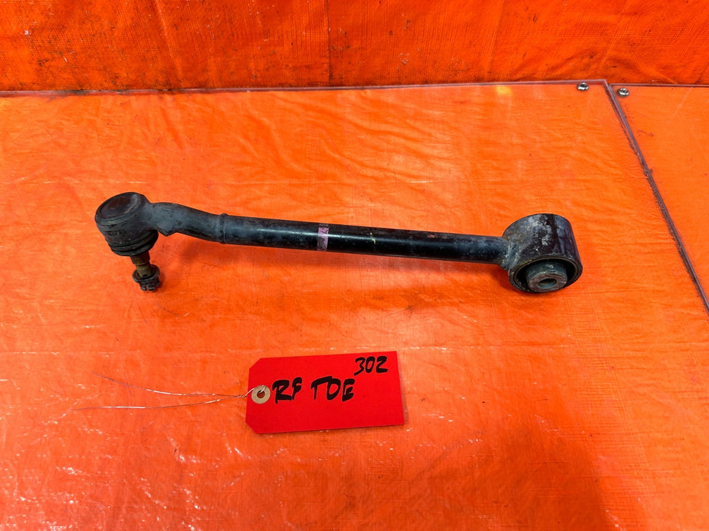 10 16 HYUNDAI GENESIS COUPE   RIGHT FRONT LOWER CONTROL ARM ARM OEM #302 13