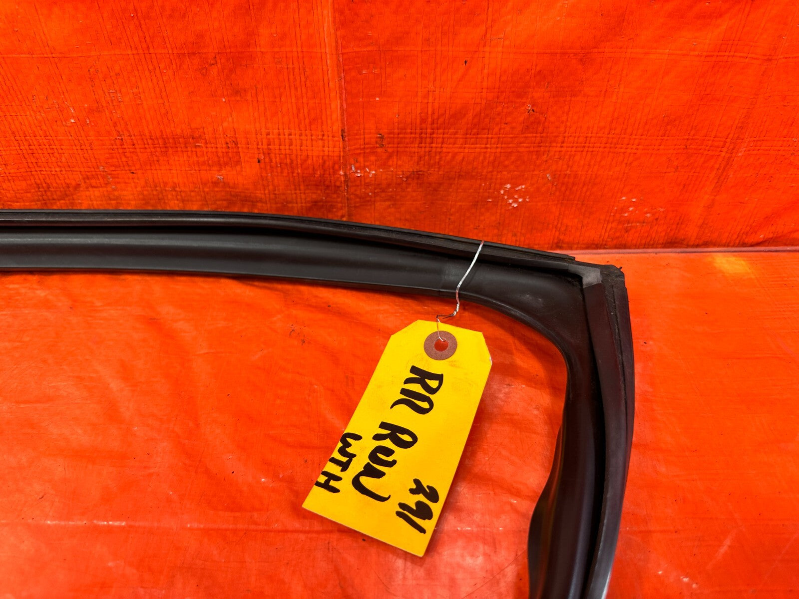 04 08 ACURA TSX PASSENGER RIGHT REAR DOOR WEATHER STRIP TRIM SEAL GASKET OEM 2911
