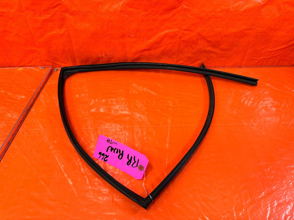 15 21 SUBARU WRX & STI PASSENGER RIGHT REAR WINDOW GLASS RUN CHANNEL   OEM #2660
