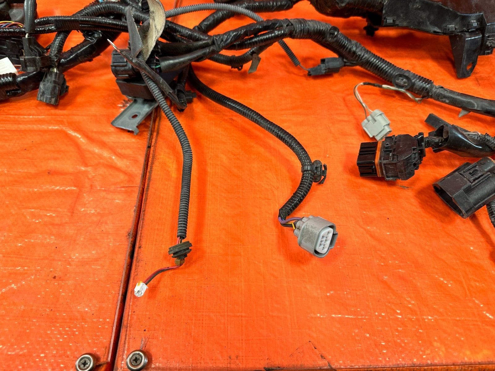 2016 16 INFINITI Q50   ADAPTIVE STEERING   ENGINE BAY UNDER HOOD HARNESS LOOM12