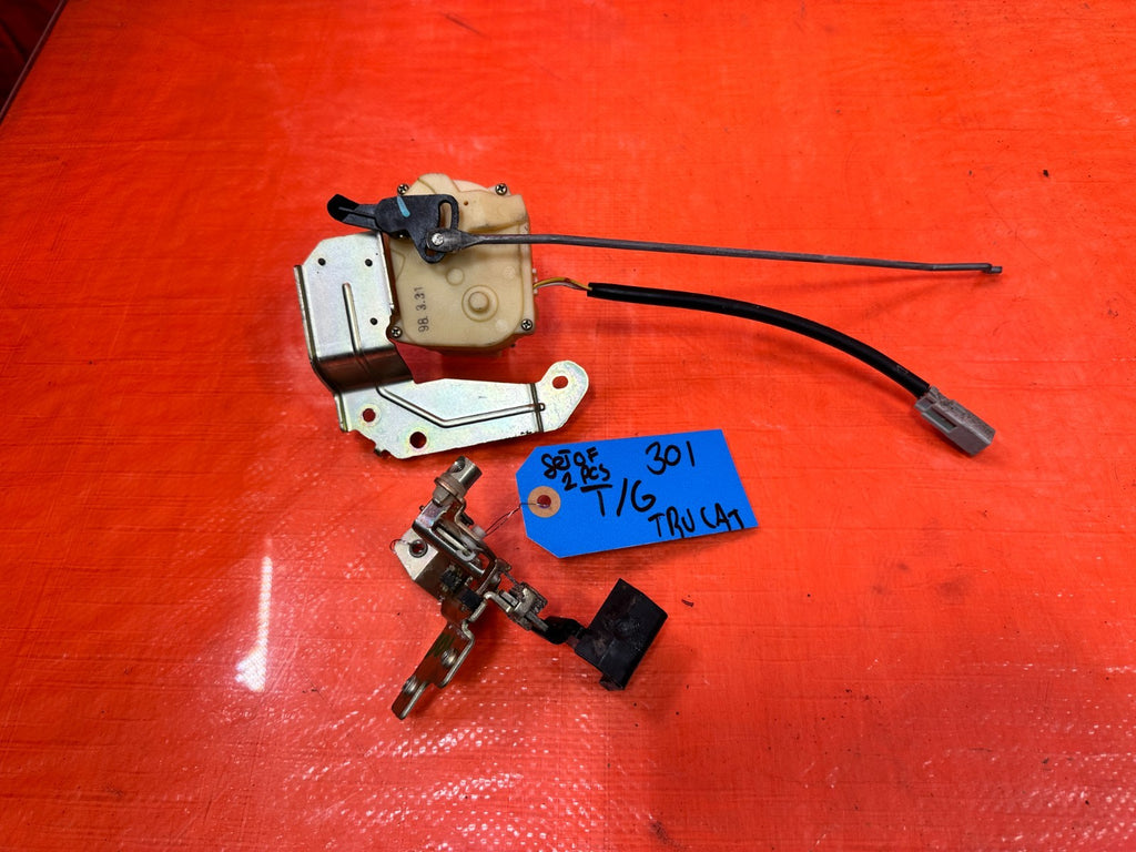 97 01 HONDA CR V CRV   TAIL GATE ACTUATOR TAIL GATE LOCK LOWER   OEM #3014