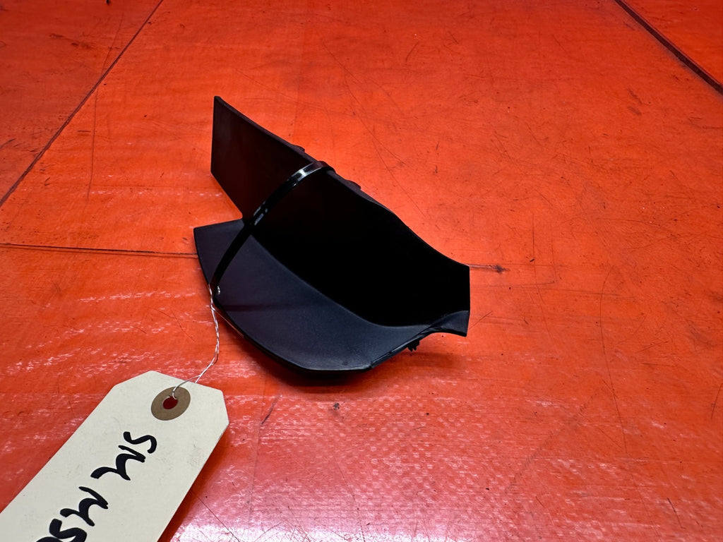 14-15 INFINITI Q50 3.7L AWD PASSENGER RIGHT REAR TRUNK TAIL LIGHT LAMP TRIM #3454