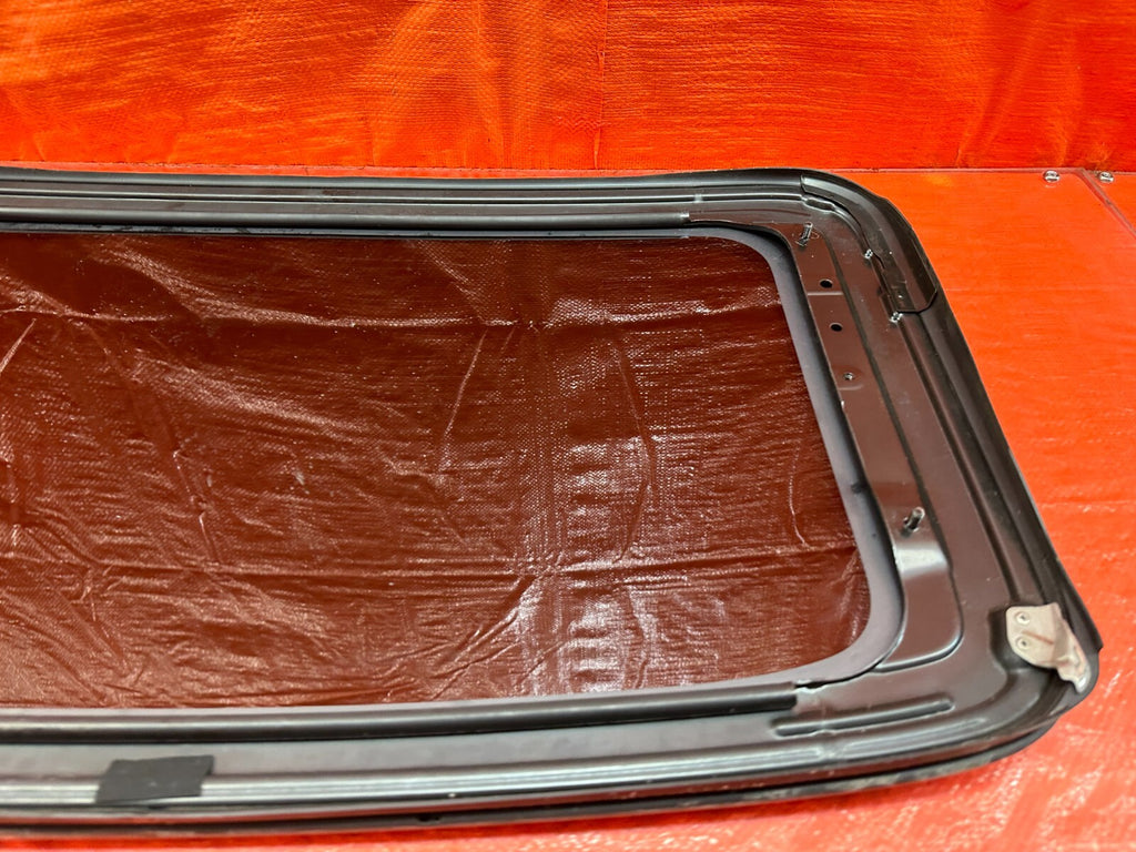 02 05 HONDA CIVIC SI EP3 HATCHBACK   SUNROOF MOONROOF SLIDING ROOF GLASS OEM 21610