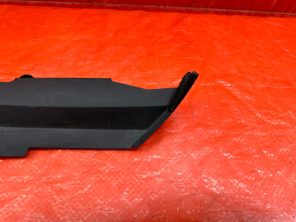 17 20 INFINITI Q60   DRIVER LEFT FENDER TRIM   PART # 63829 5CA0A   OEM #2004