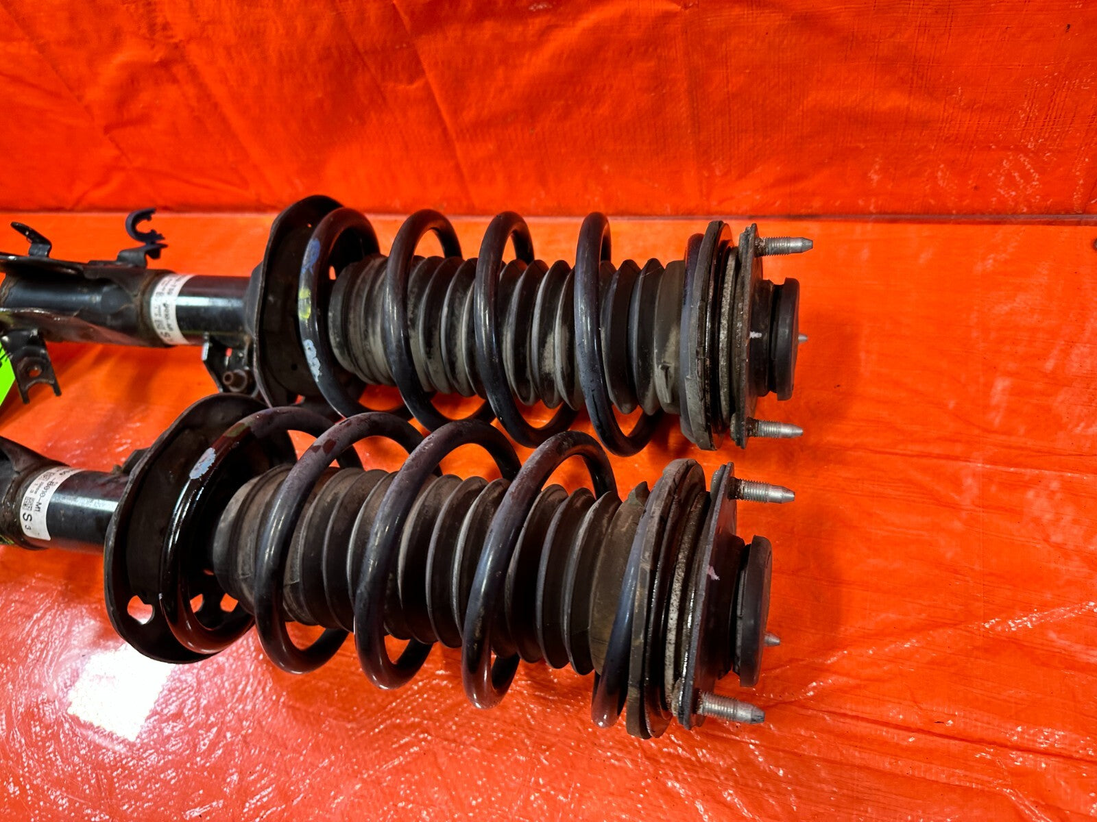 2013 13 HONDA CIVIC SI 2D COUPE   FRONT SHOCKS & SPRINGS LEFT AND RIGHT OEM #2697