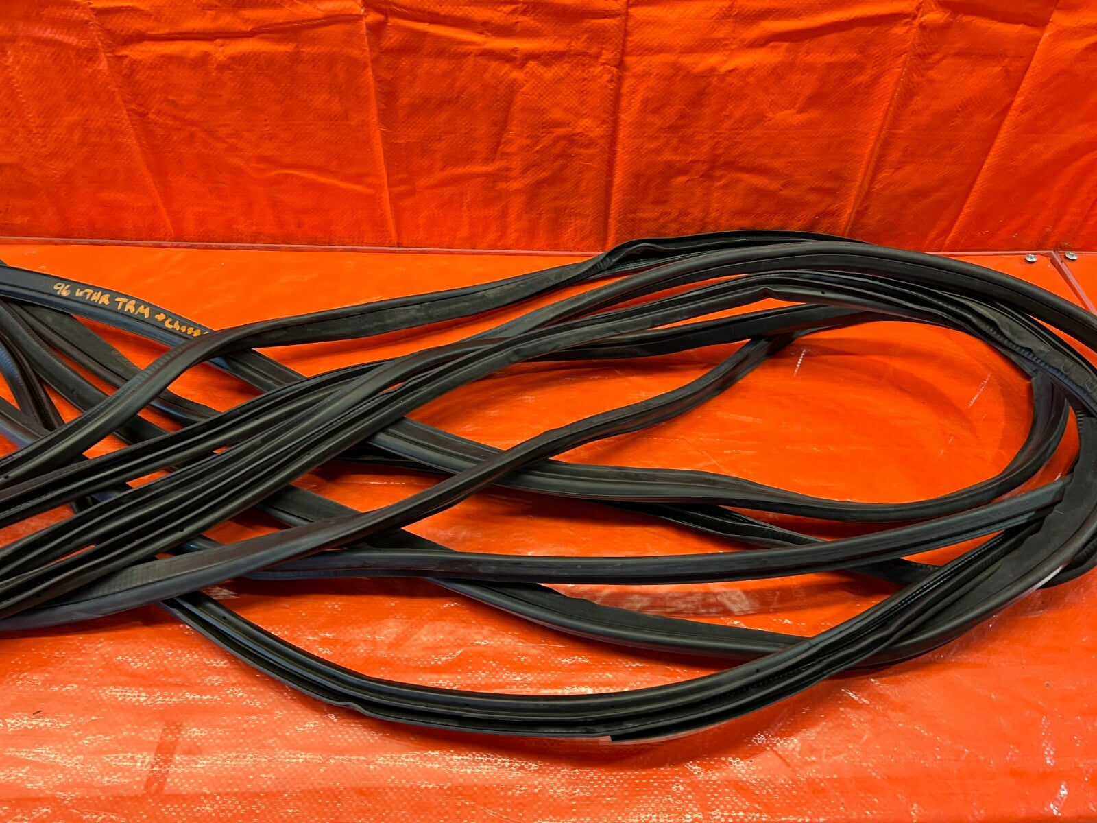 14 20 INFINITI Q50   FRONT REAR LEFT RIGHT   CHASSIS DOOR JAM WEATHER TRIM SEAL5