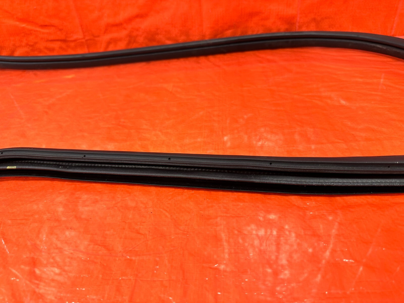 06 11 CIVIC 4D SEDAN   DRIVER LEFT REAR DOOR TO CHASSIS OPEN TRIM   OEM #27022