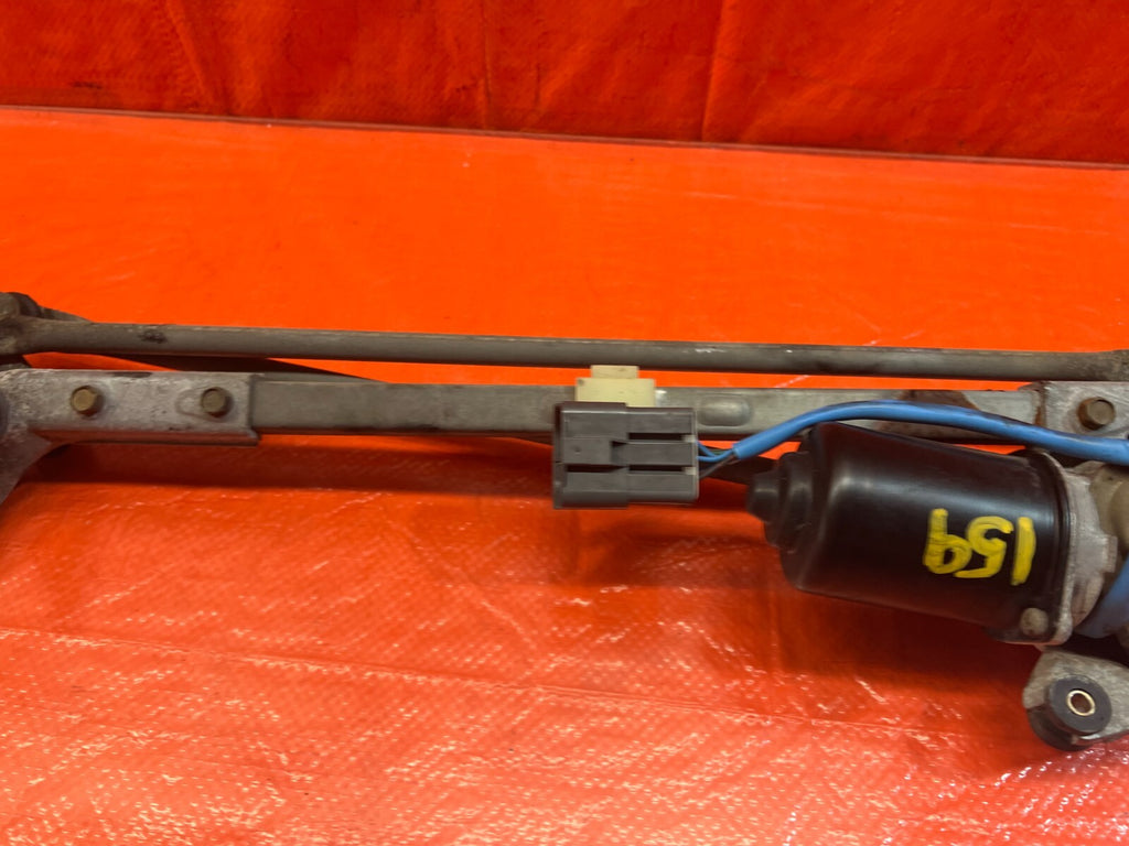 94   01 ACURA INTEGRA   FRONT WINDSHIELD WIPER MOTOR WITH LINKAGE   OEM OE #1595