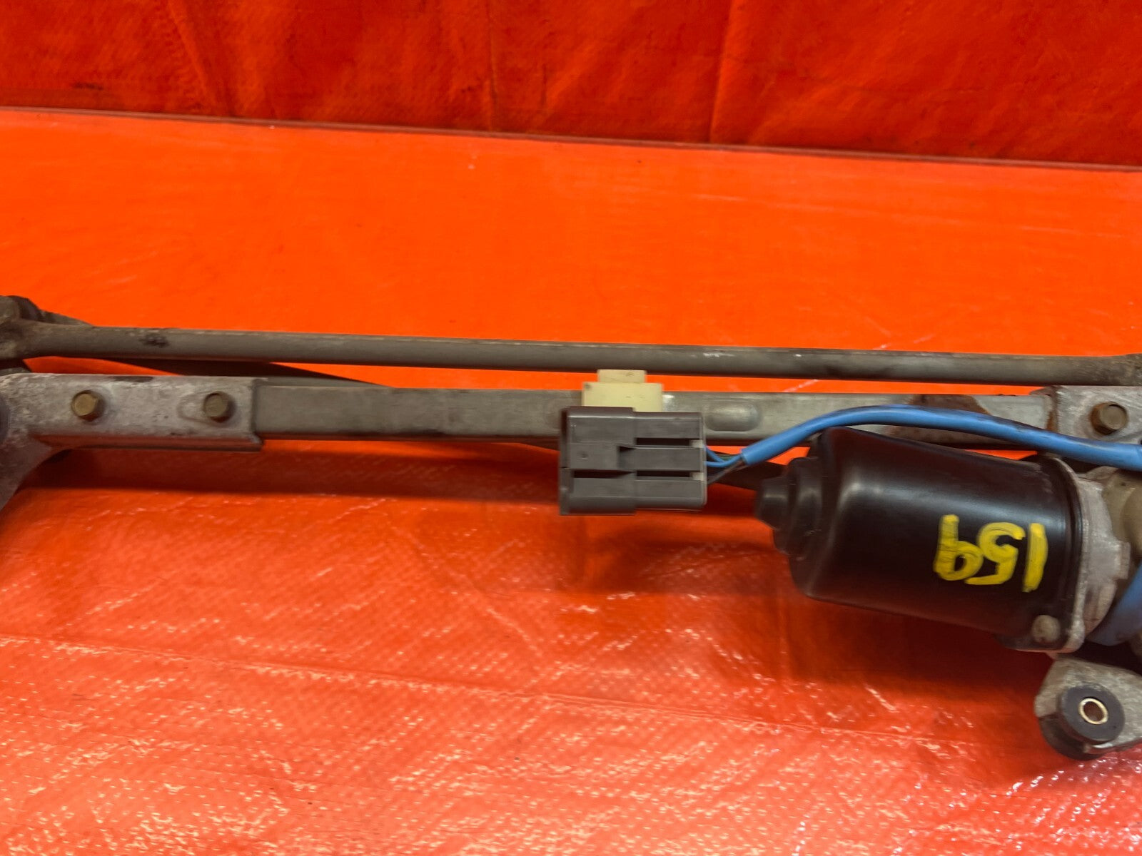 94   01 ACURA INTEGRA   FRONT WINDSHIELD WIPER MOTOR WITH LINKAGE   OEM OE #1595
