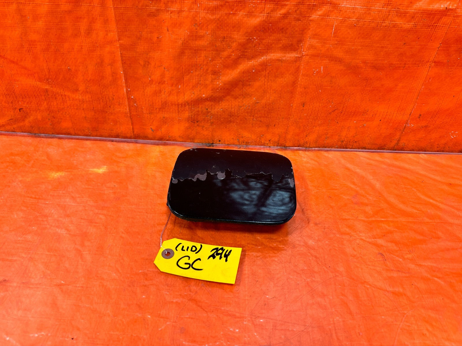 93 97 HONDA DEL SOL   FUEL LID / GAS CAP COVER   OEM FACTORY #2940