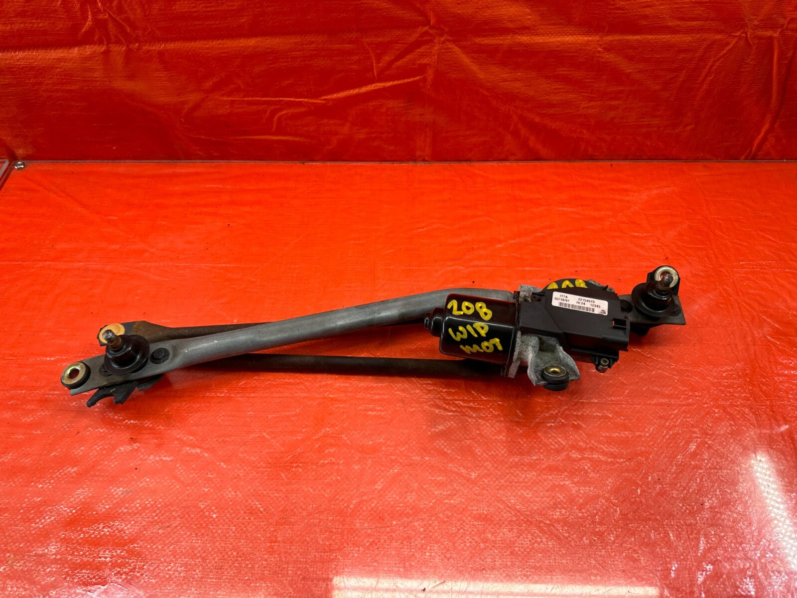 96 00 HONDA CIVIC   WINDSHIELD WIPER MOTOR AND WIPER LINKAGE COMBO   OEM #2080