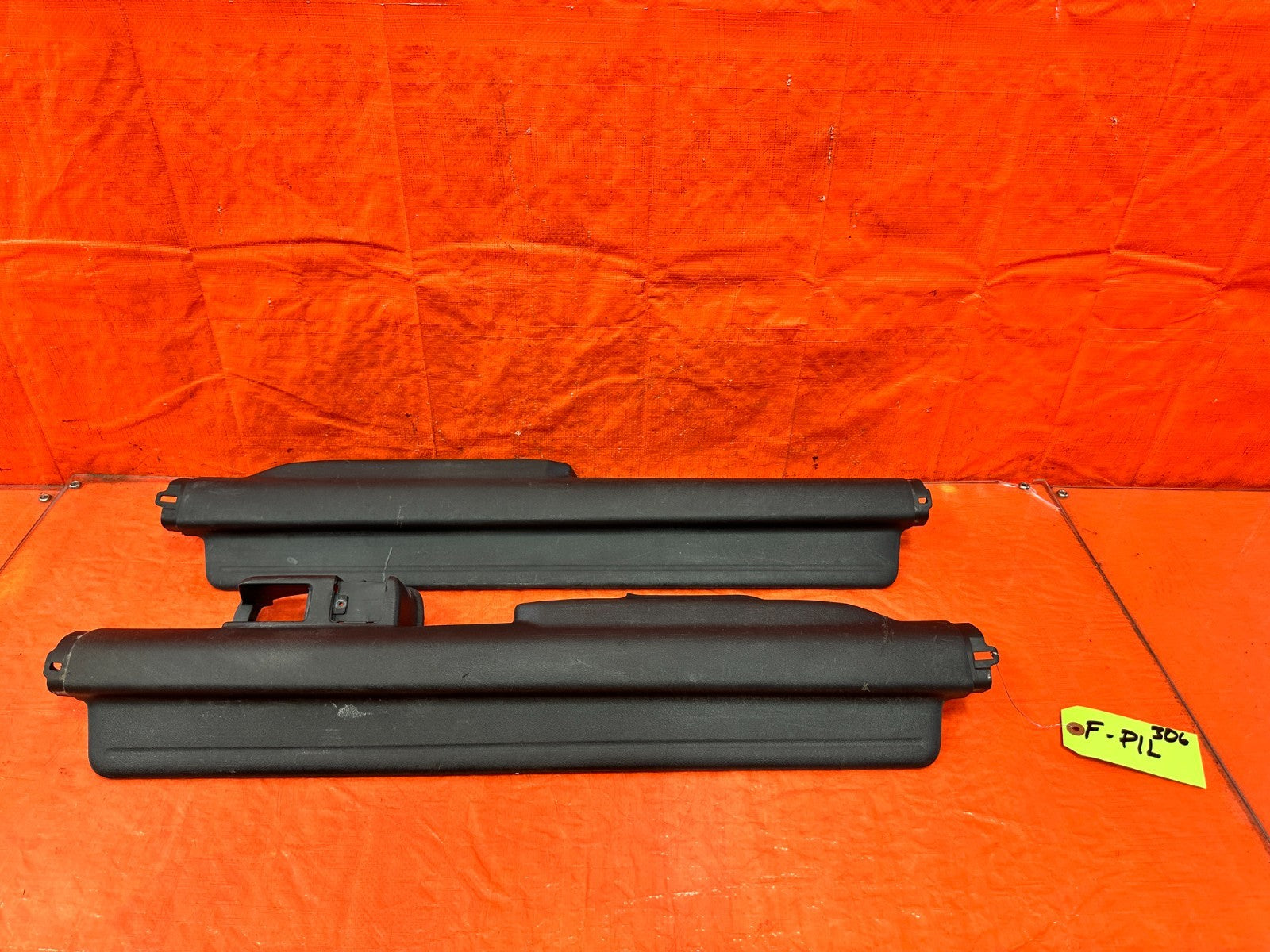 02 05 HONDA CIVIC SI EP3   FLOOR PILLAR SCUFF PLATE SET LEFT & RIGHT   OEM #3060