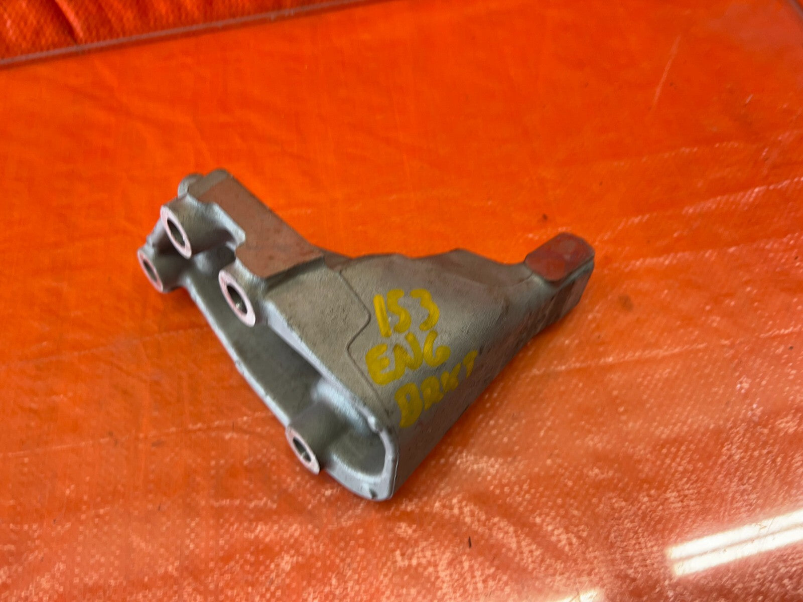 13 18 ACURA RDX BASE   ALUMINUM ENGINE MOTOR MOUNT BRACKET   REAR   OEM #15310