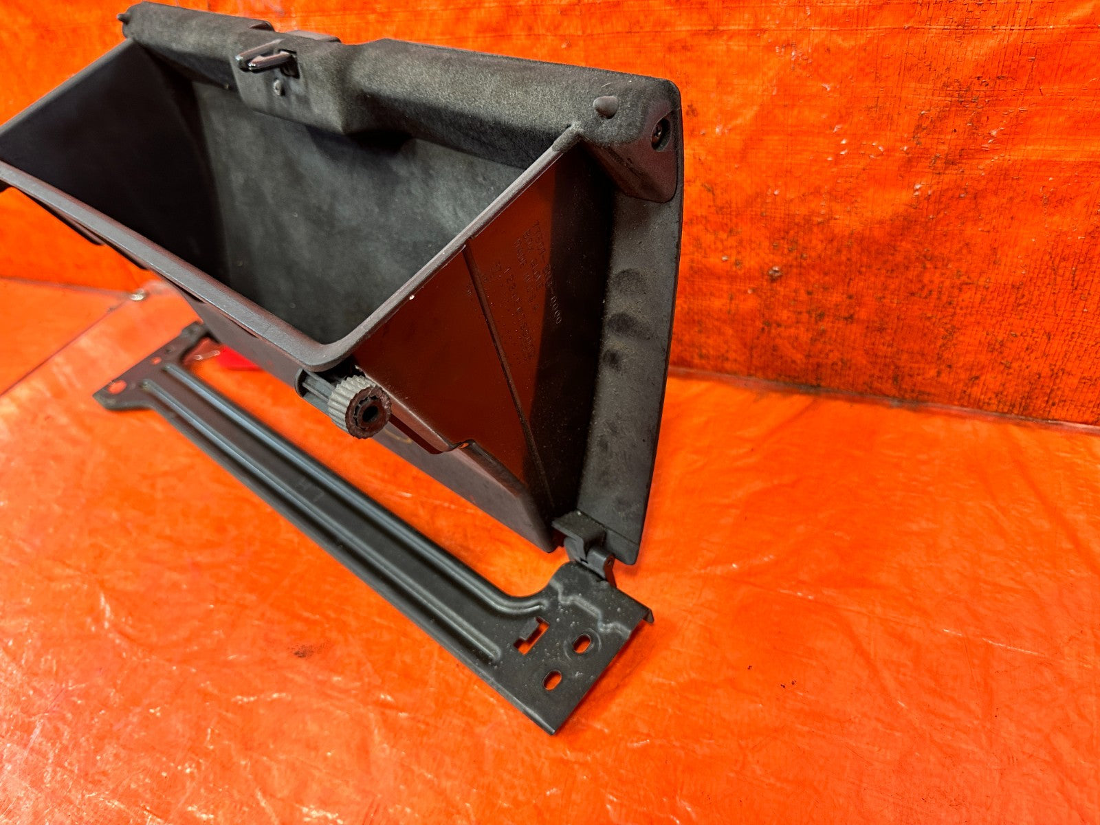 90 91 HONDA CIVIC HATCHBACK   GLOVE BOX DASH BOARD TRIM PANEL   OEM 3254
