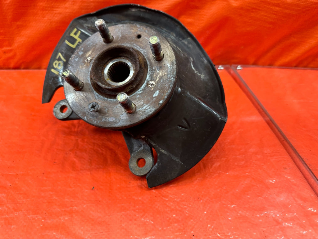 02 03 HONDA CIVIC SI EP3   DRIVER LEFT FRONT SPINDLE KNUCKLE HUB   OEM #1876