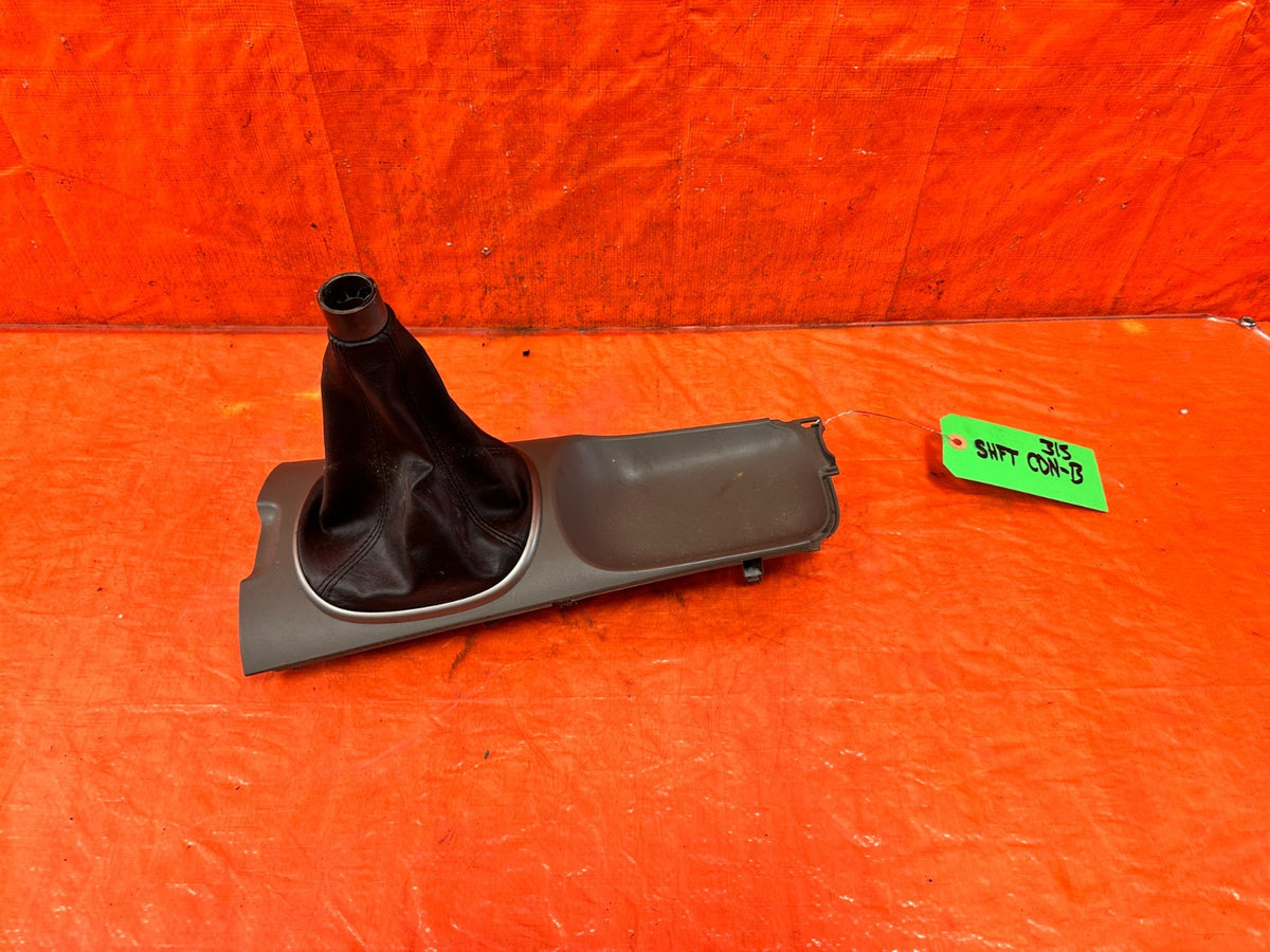 02-06 ACURA RSX - MANUAL STICK SHIFT - CENTER SHIFTER CONSOLE W/ BOOT OEM #3150