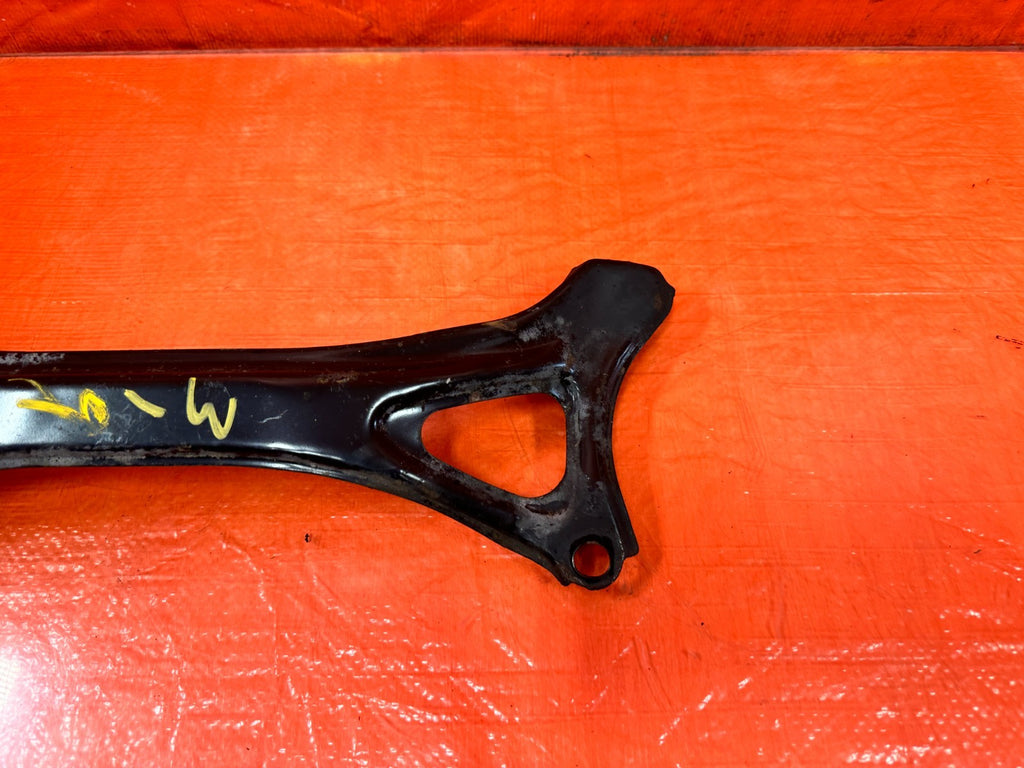 96 00 HONDA CIVIC   FRONT SUBFRAME BRACE BRACKET INSERT   OEM   #3192
