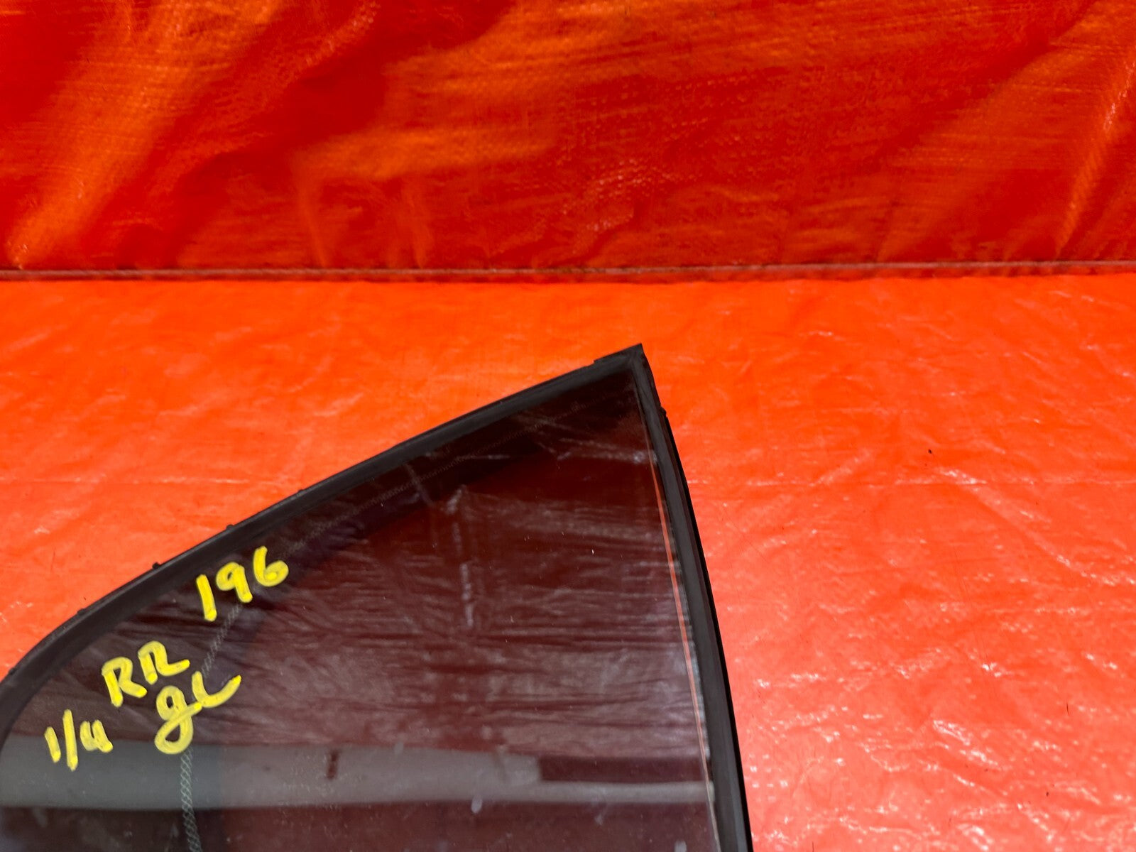 04 08 ACURA TSX   PASSENGER RIGHT REAR   DOOR VENT GLASS   OEM FACTORY #1967