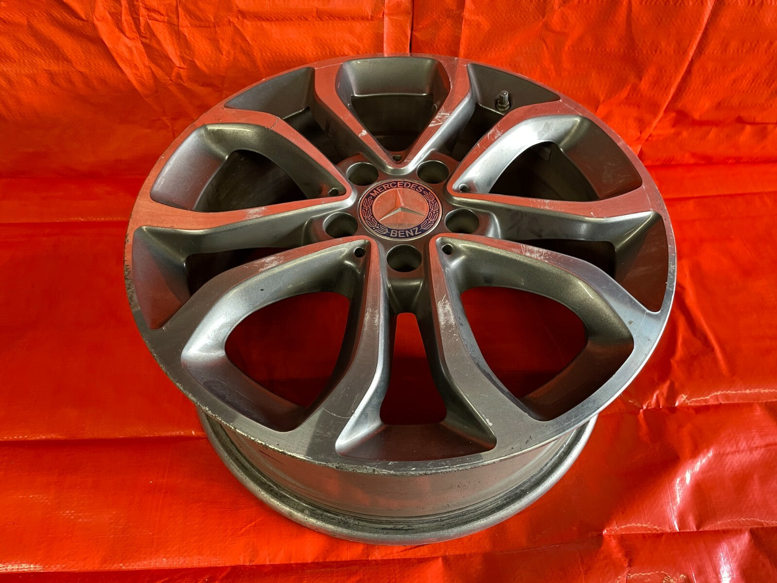 15 18 MERCEDES BENZ C300 W205   WHEEL RIM   A205 401 02 00   OEM OE FACTORY   7