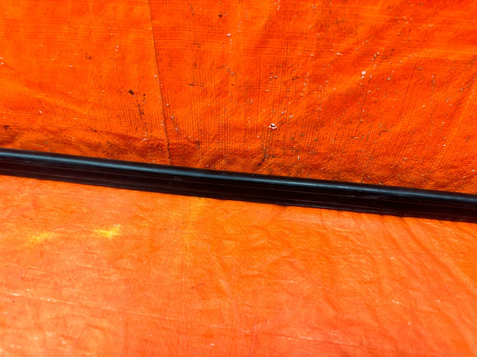 02 05 HONDA CIVIC SI EP3 HATCH DOOR TO CHASSIS OPEN TRIM WEATHER STRIP OEM #3064