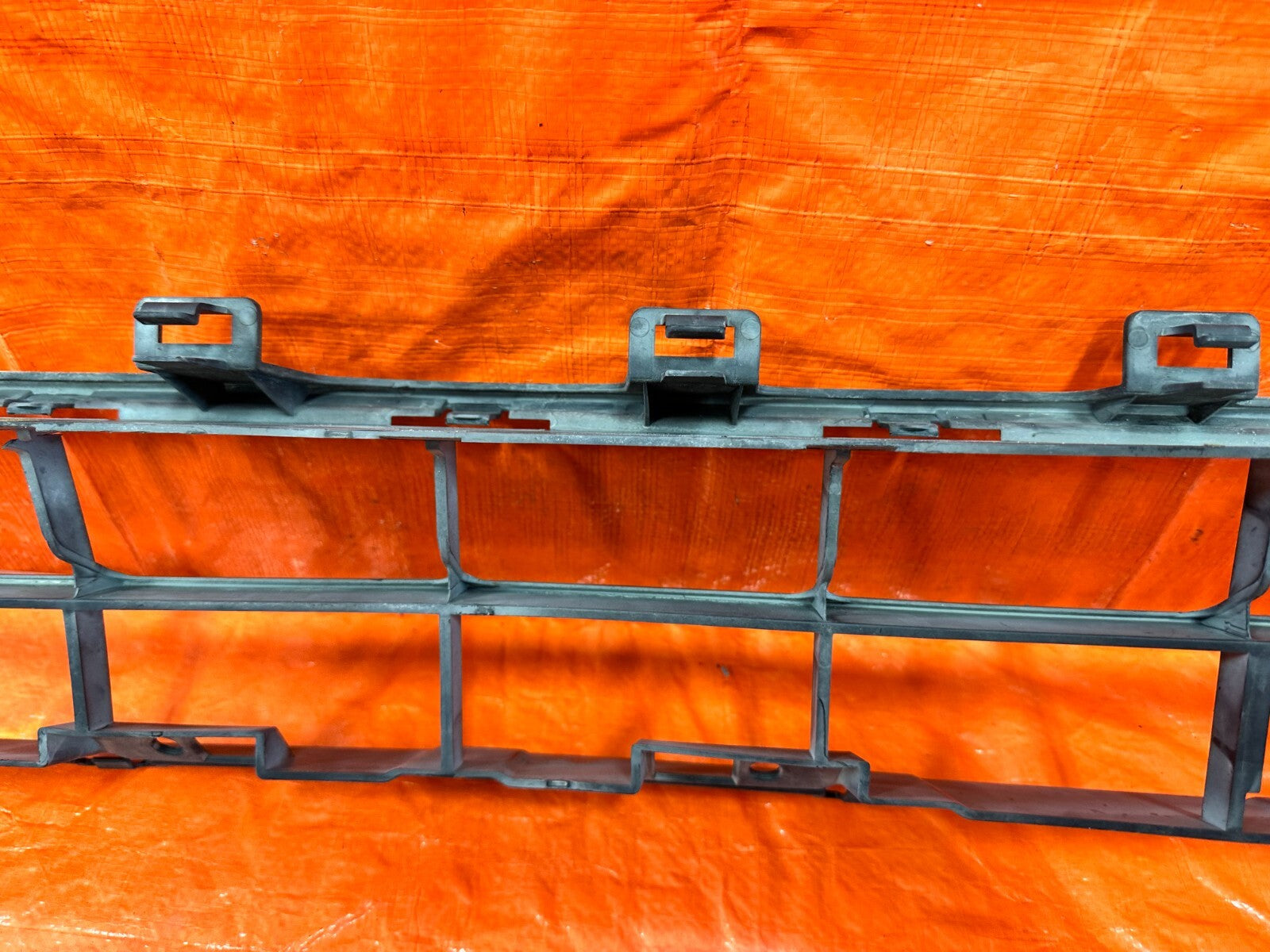92 96 LEXUS SC300   FRONT BUMPER GRILLE INSERT   OEM FACTORY #27611