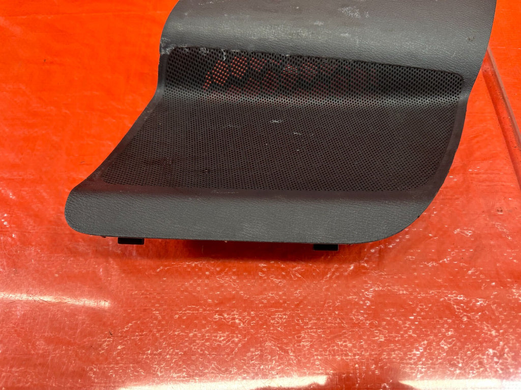 02 05 HONDA CIVIC SI EP3 HATCHBACK REAR SPEAKER COVER TRIM   RIGHT SIDE OEM #1875