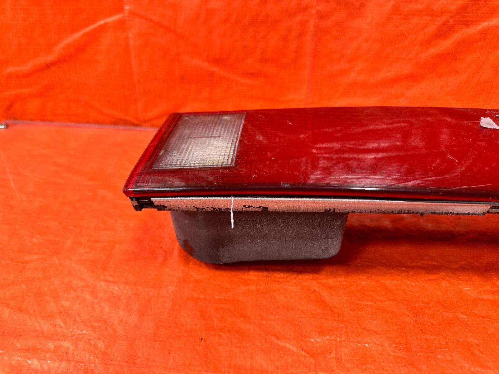 88 89 HONDA CRX   CENTER TAIL LIGHT MIDDLE TAIL LAMP   OEM FACTORY #2779