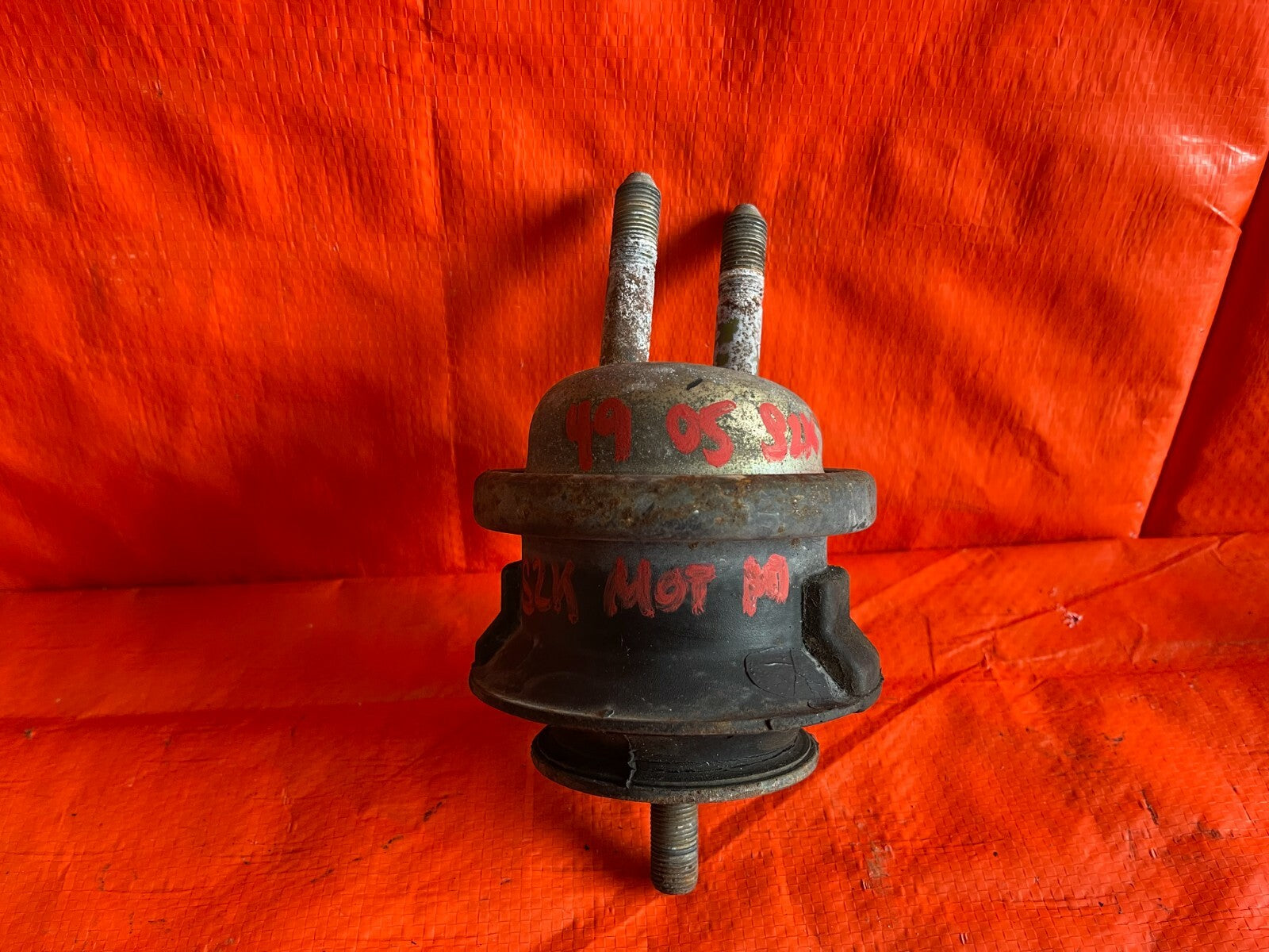 00 09 HONDA S2000   ENGINE MOTOR MOUNT   LEFT OR RIGHT   OEM OE FACTORY 0