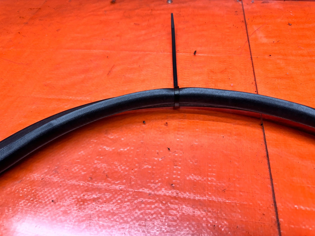 94 01 ACURA INTEGRA 2D DOOR TO CHASSIS UPPER WEATHERSTRIP OPEN TRIM OEM #3316