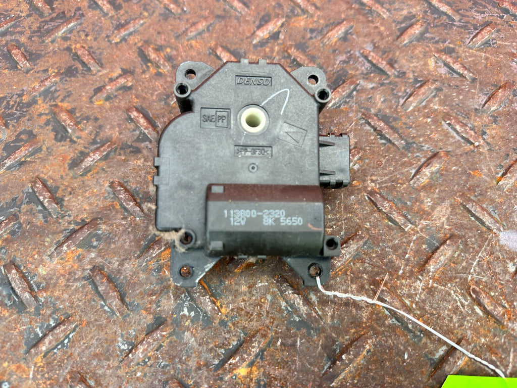 04 14 ACURA TSX   AC FLAP VENT ACTUATOR   PART # 113800 2320   OEM #2792