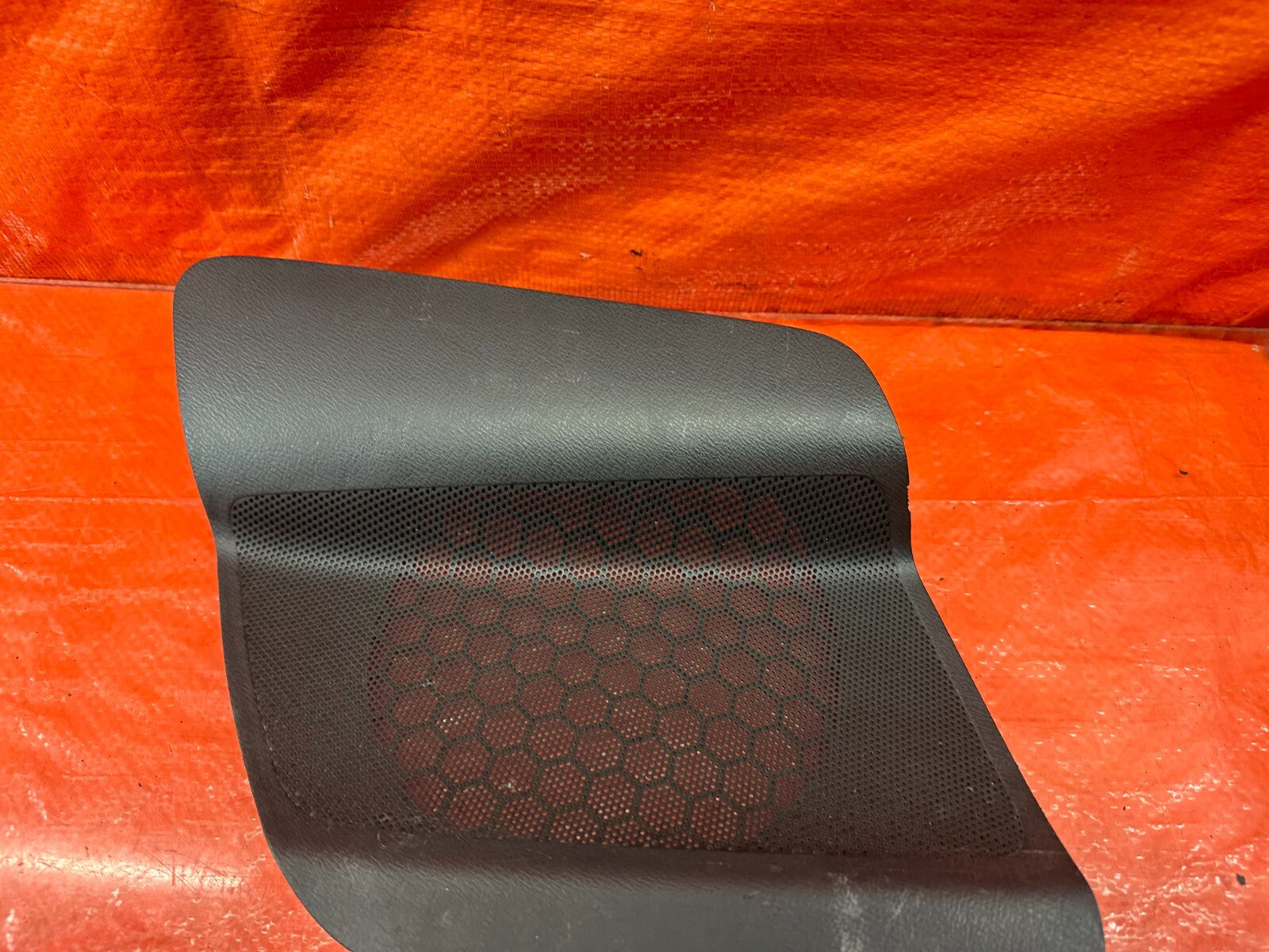 02 05 HONDA CIVIC SI EP3 HATCHBACK REAR SPEAKER COVER TRIM   LEFT SIDE OEM #2303