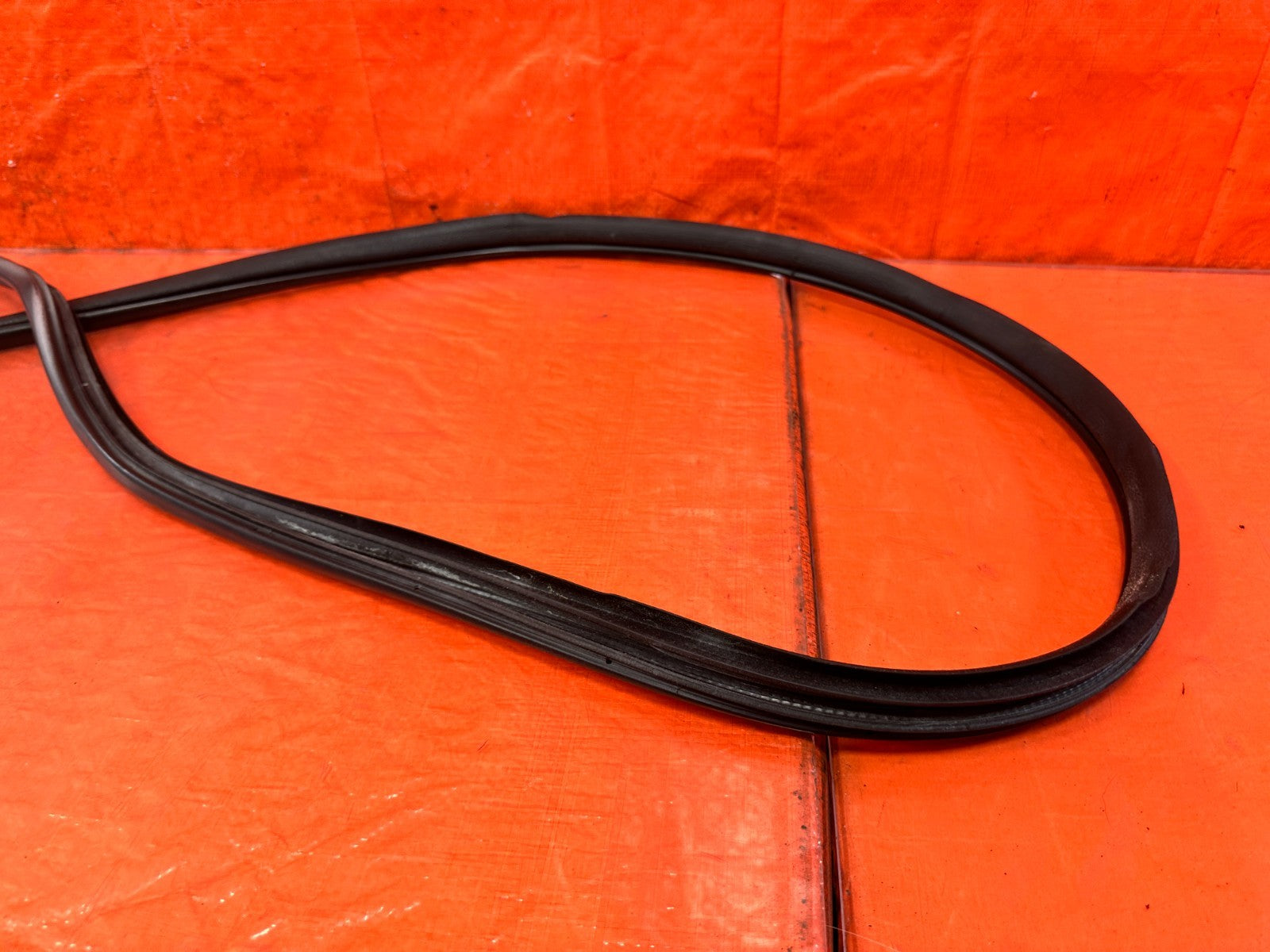 06 11 CIVIC 4D SEDAN CHASSIS TO DOOR OPEN TRIM RUBBER STRIP RIGHT FRONT OEM 3077