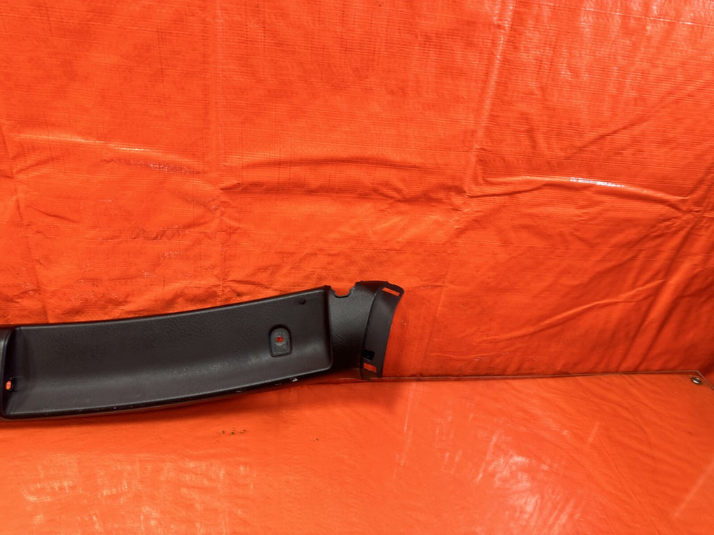00 09 HONDA S2000   UPPER ROOF DOME MAP READING LIGHT LAMP TRIM PLASTIC OEM #2901