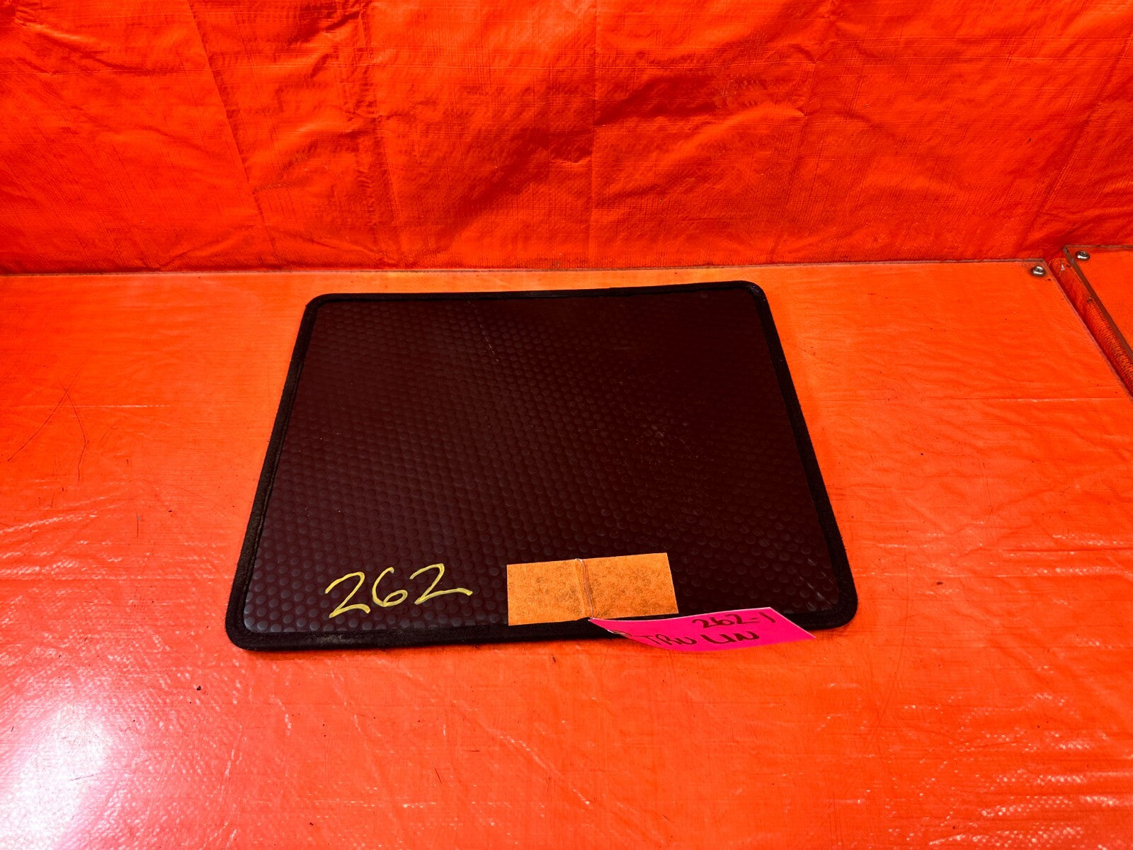 04 08 NISSAN 350Z CONVERTIBLE REAR TRUNK CARDBOARD INSERT COVER BOARD 262 18