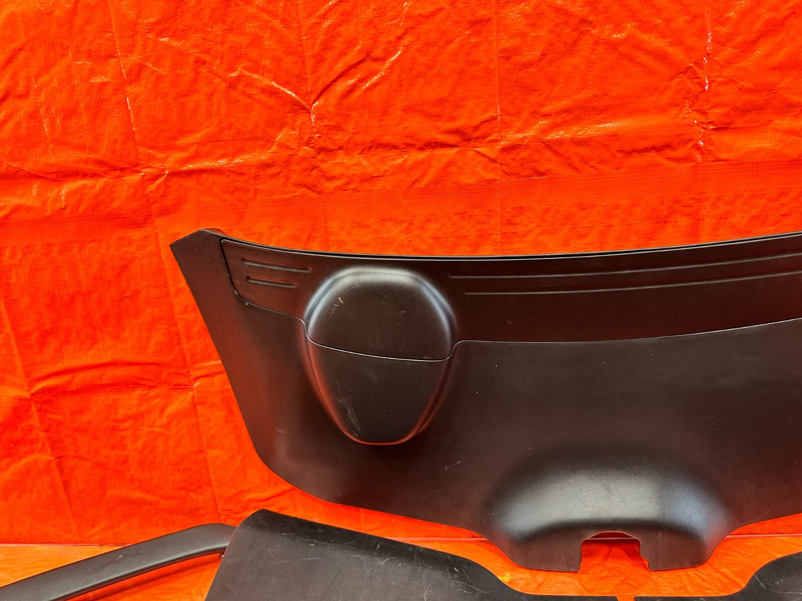 94 01 ACURA INTEGRA   2D   REAR TAIL GATE TAILGATE LINING TRIM PLASTIC OEM #2687