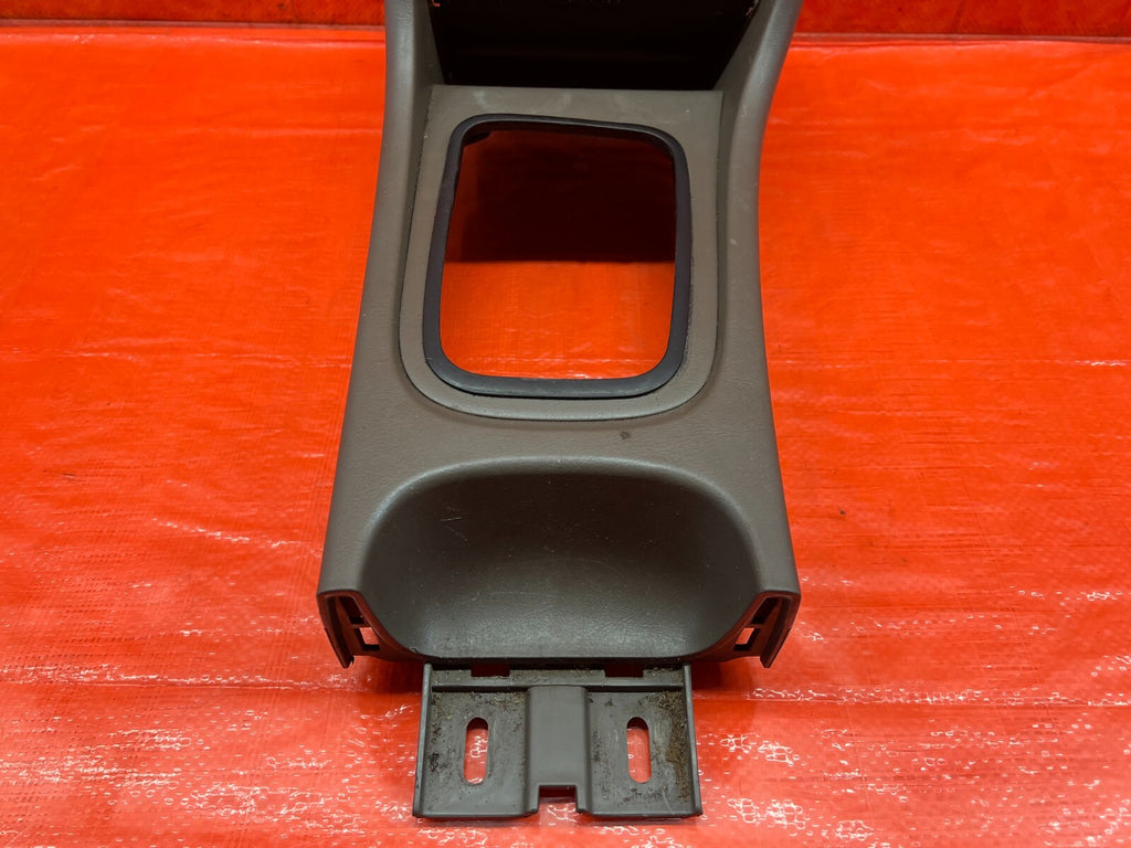 94 01 ACURA INTEGRA   AUTOMATIC SHIFTER CENTER CONSOLE TRIM BEZEL   OEM #1595