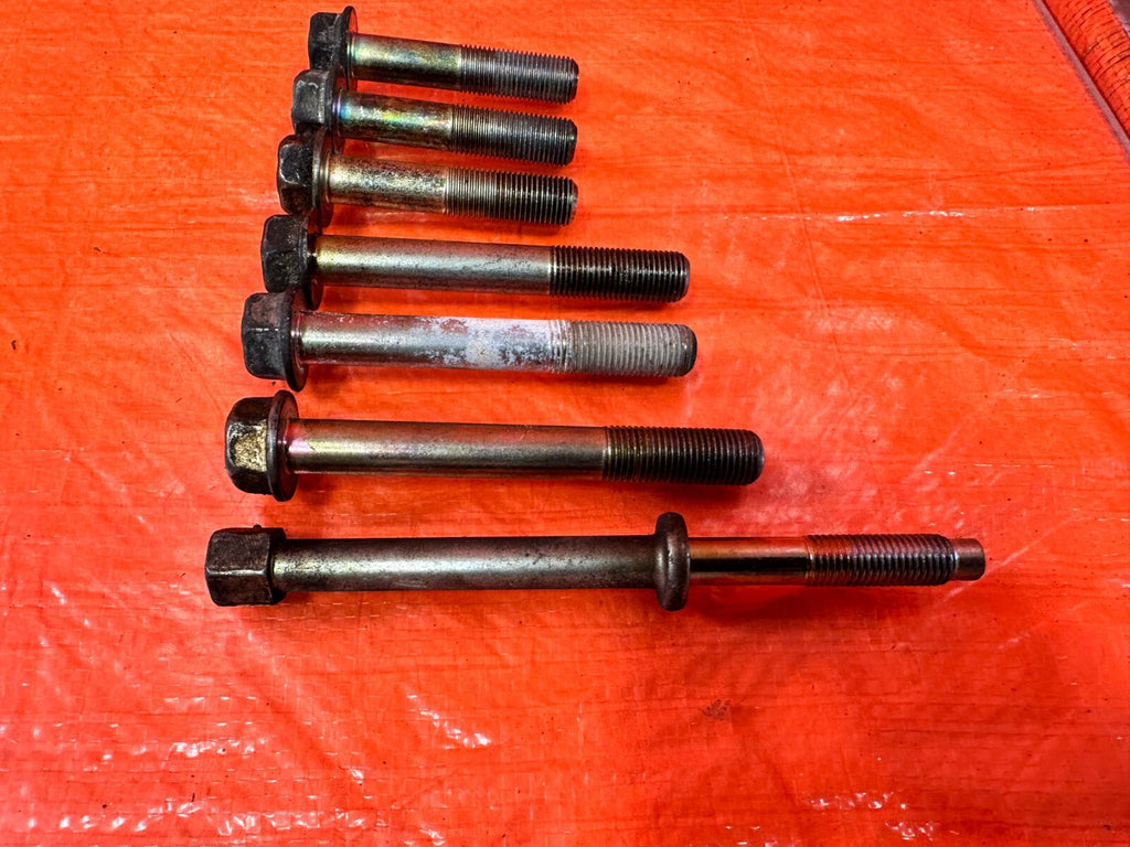 04 08 ACURA TSX   TRANSMISSION BELL HOUSING  & STARTER BOLTS HARDWARE   OEM #2911