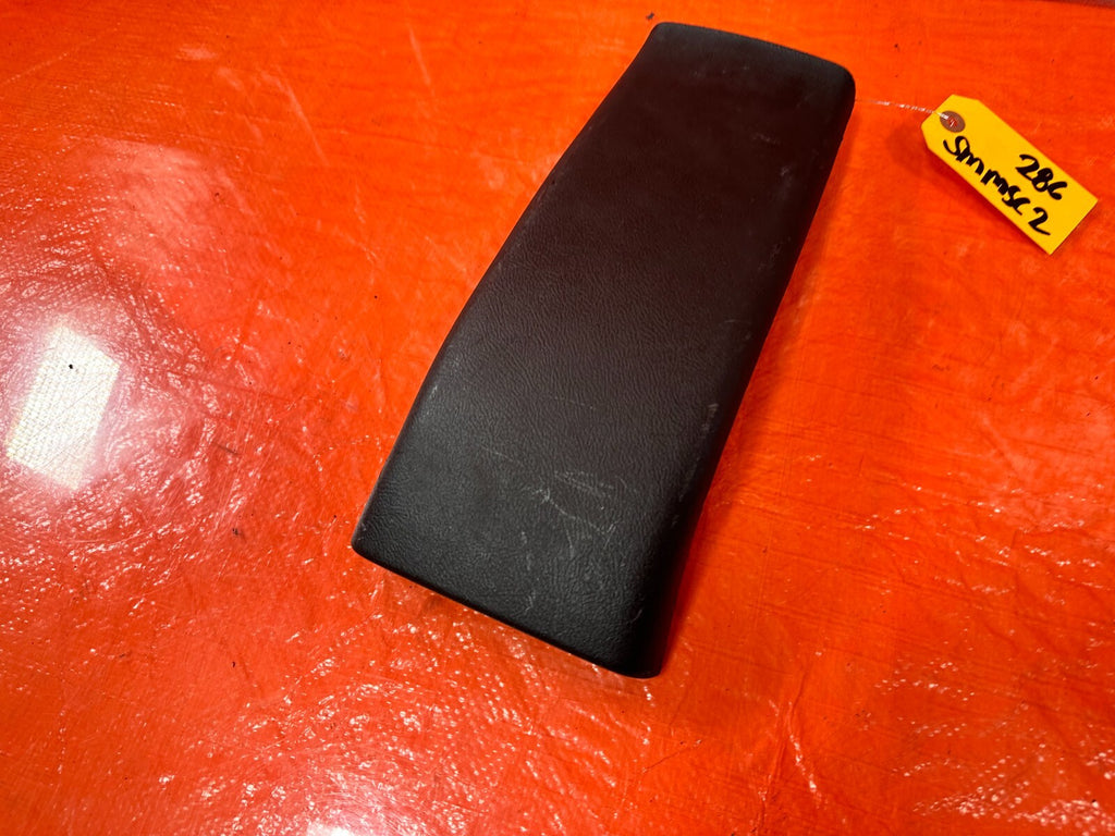 06 11 HONDA CIVIC SI   BEHIND THE BACK OF THE ARM REST REAR TRIM   OEM #2864