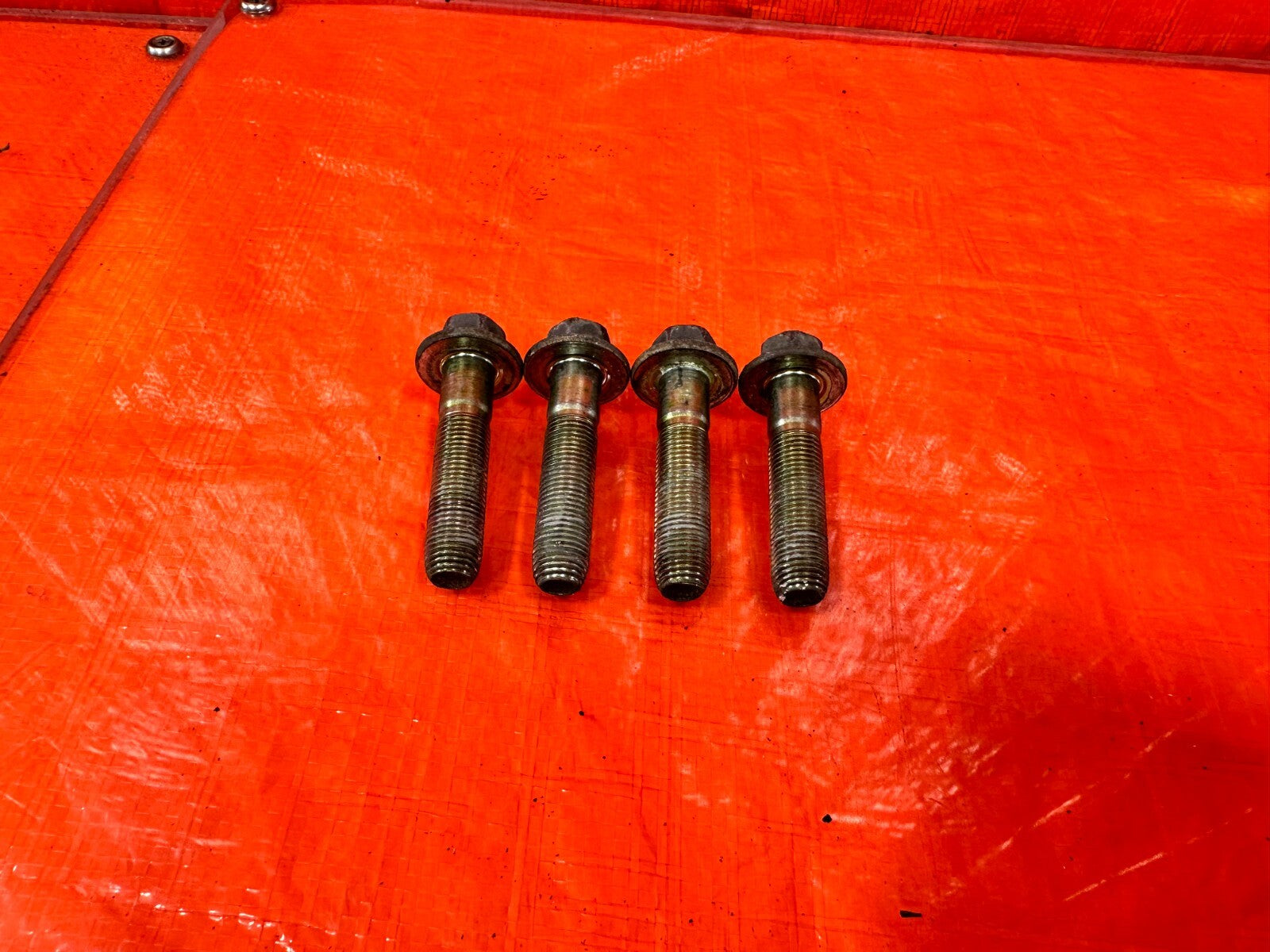 06 11 HONDA CIVIC SI   LET AND RIGHT REAR UPPER CONTROL ARM BOLTS   OEM #2700