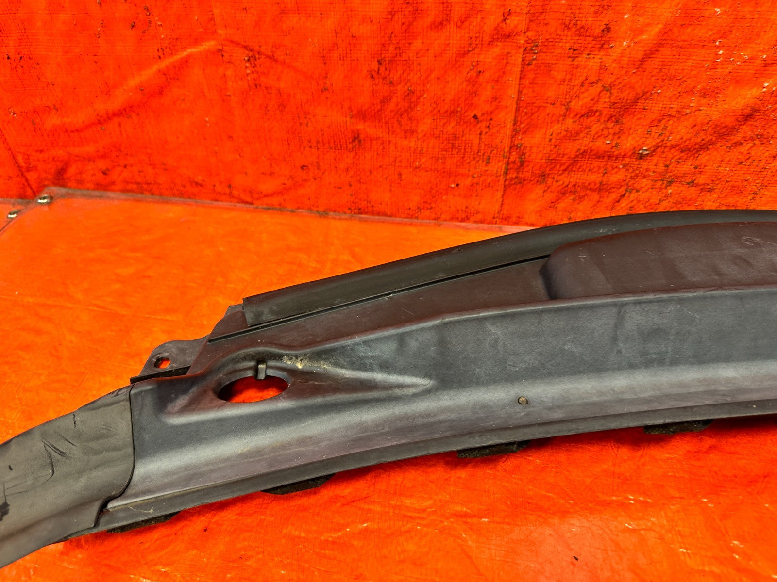 13 16 HYUNDAI GENESIS 2D COUPE   WINDSHIELD WIPER COWL   86150 2M000   OEM #32516