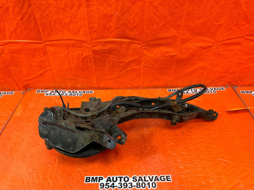 94 01 ACURA INTEGRA   PASSENGER RIGHT REAR TRAILING ARM WITH CALIPER ROTOR CABLE16